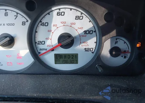 2004 Ford Escape Xls из США, поврежденный, VIN 1FMCU02164KB36713